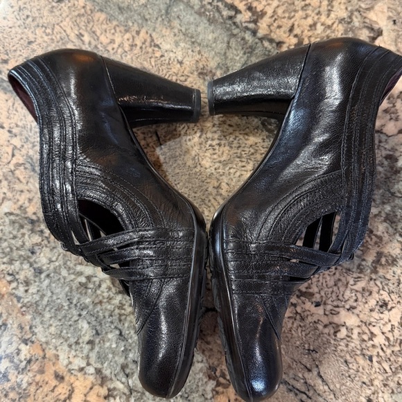 Indigo Black Leather Heels - Picture 4 of 8